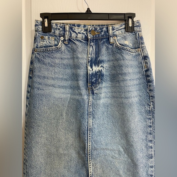 &Denim Midi Distressed Zippered Back Slit Hippie Boho Blue Jean Skirt Size XS - Picture 2 of 11
